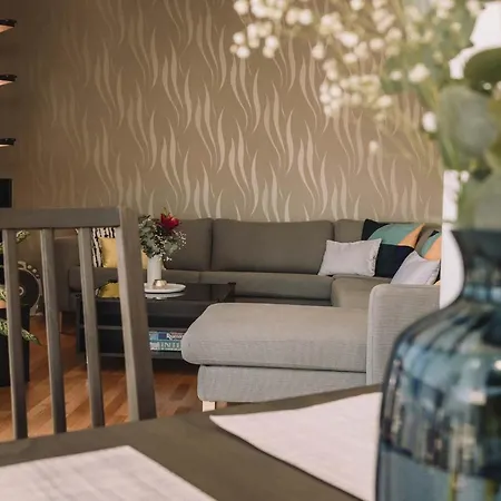 Appartement In The Heart Of Cruz, Parking, Netflix, Aircon