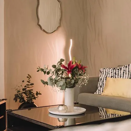 In The Heart Of Cruz, Parking, Netflix, Aircon * Santa Cruz de Tenerife