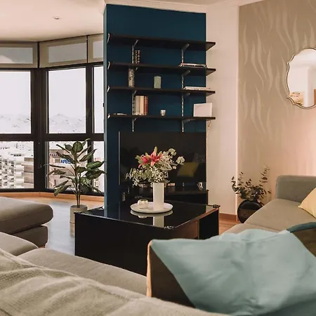 In The Heart Of Cruz, Parking, Netflix, Aircon Apartment